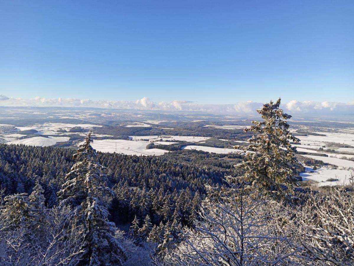 Fewo Mit Tollem Ausblick Auf Der Schwaebischen Alb. Wehingen Dış mekan fotoğraf